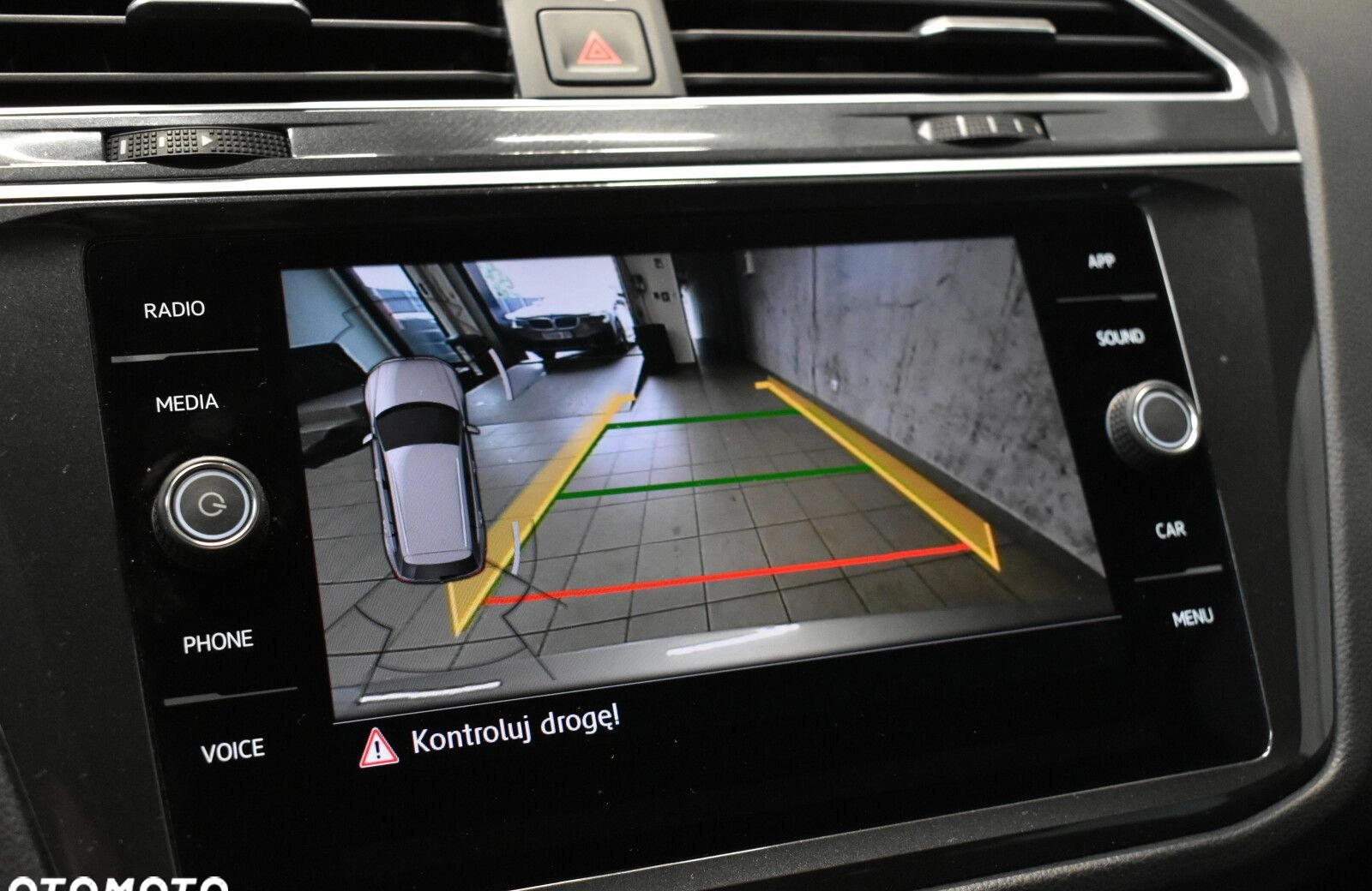 Volkswagen Tiguan cena 138900 przebieg: 90000, rok produkcji 2020 z Korfantów małe 172